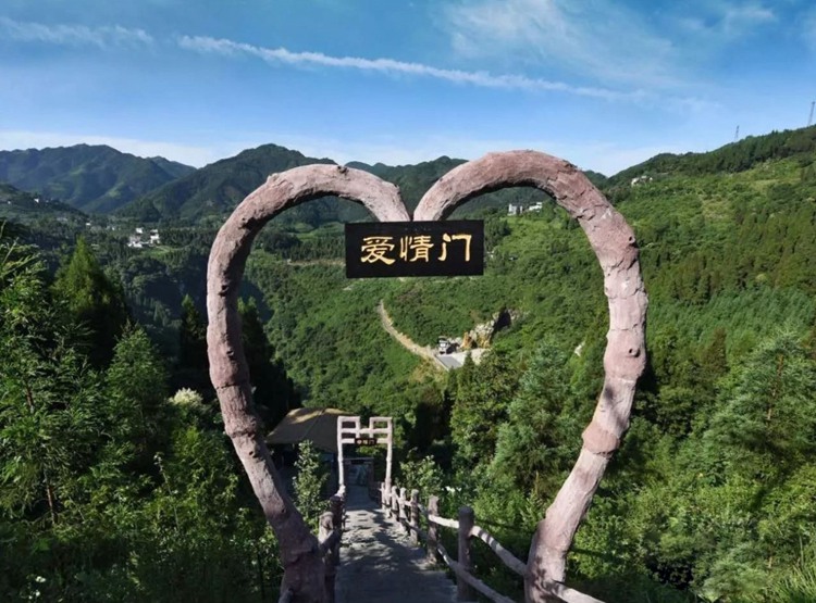 洞外景色